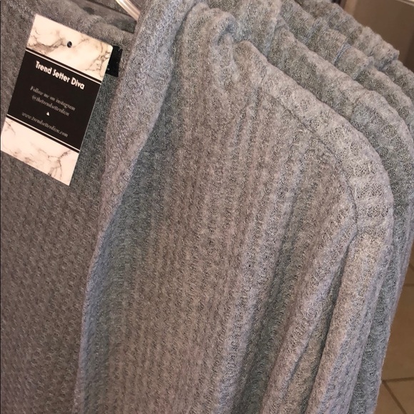 GREY HOODED CARDIGAN / DUSTER - Picture 5 of 10